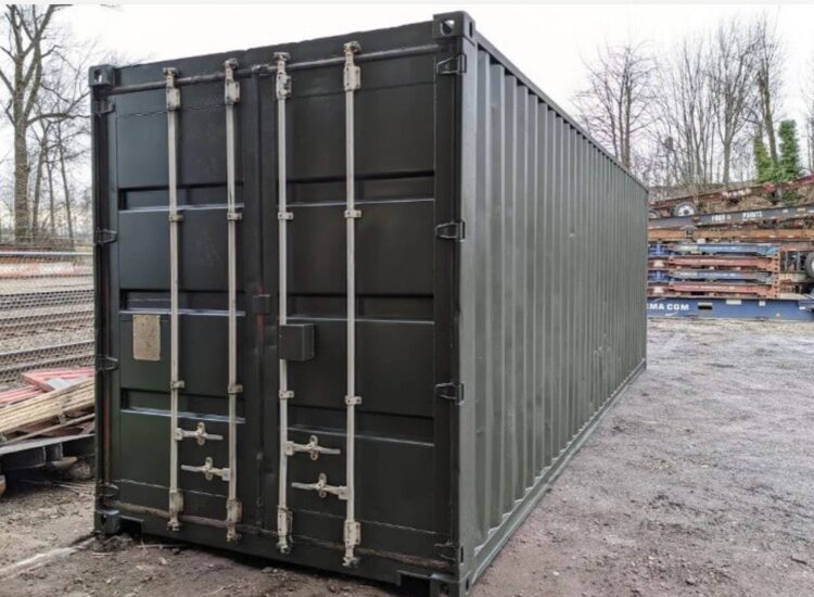 30ft Standard container